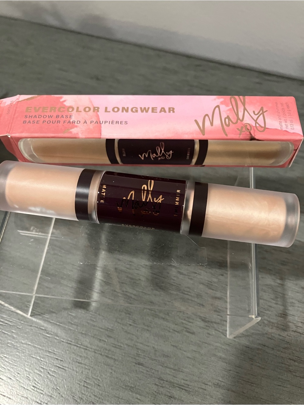 Mally Beauty double ended Evercolor Longwear Shadow Base in Universal